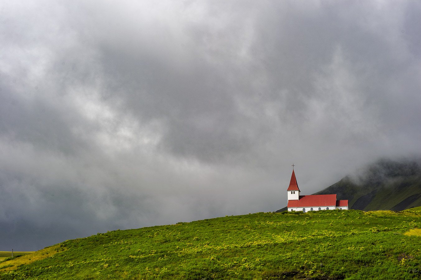 Церковь в Vik, 2010 г.