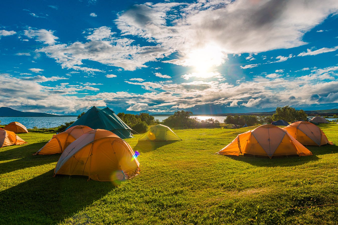 Кемпинг на берегу озера Myvatn, 2013 г.