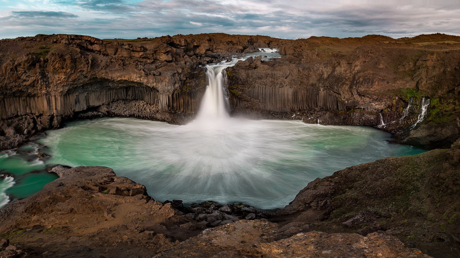 Водопад Aldeyjarfoss, 2019 г.